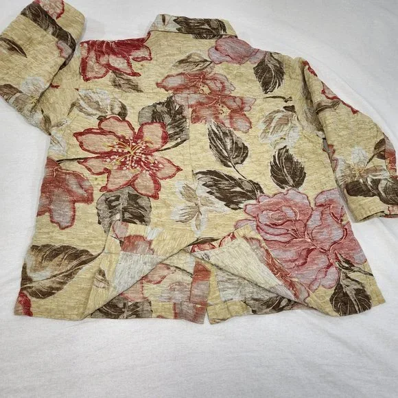 CHICO'S Floral Cardigan/Shirt Multicolor Size 1 (M)  3/4 Sleeves Button Up. - Picture 13 of 16